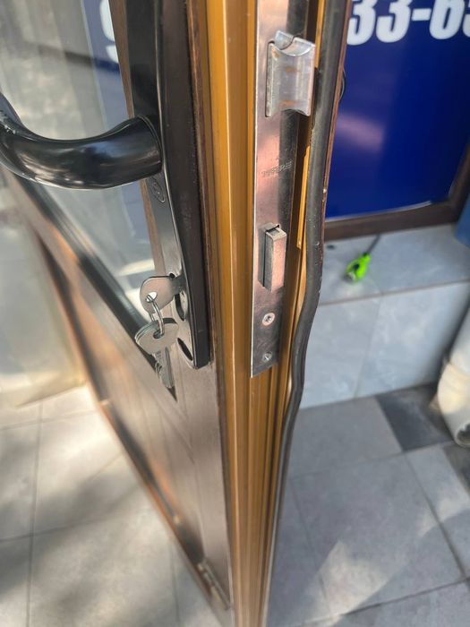 Замок очиш Установка замков вскрытие zamok ustasi