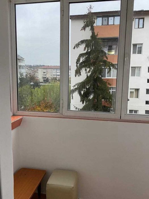 Apartament 2 camere de inchiriat Rm Valcea