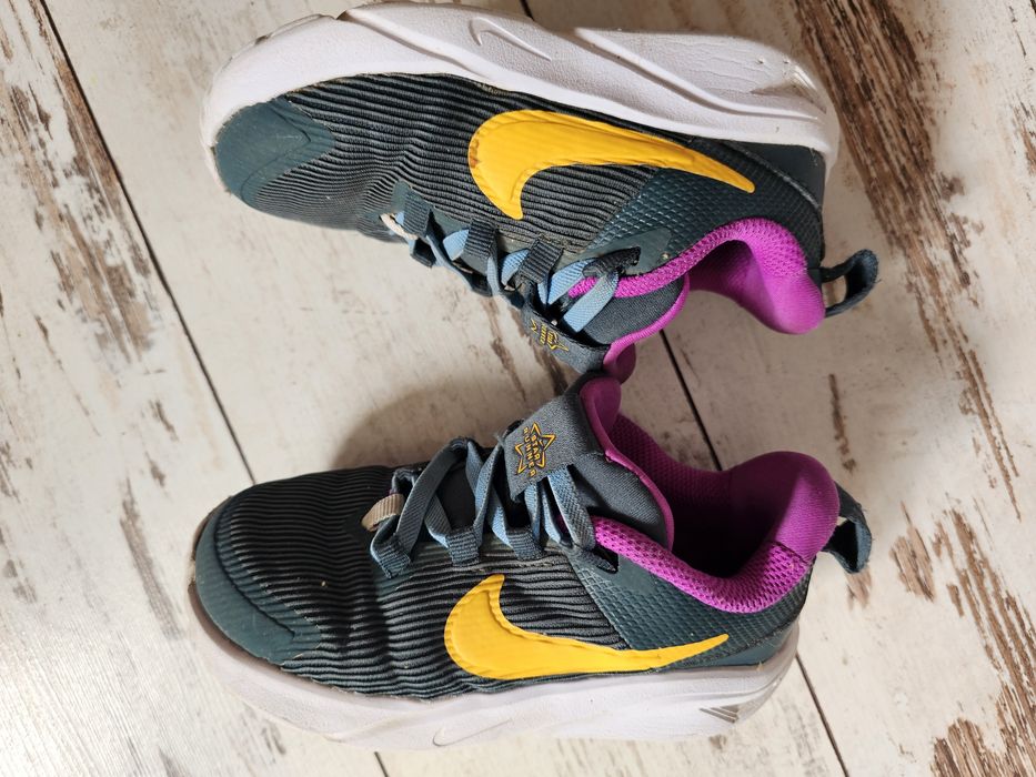 Детски маратонки Nike