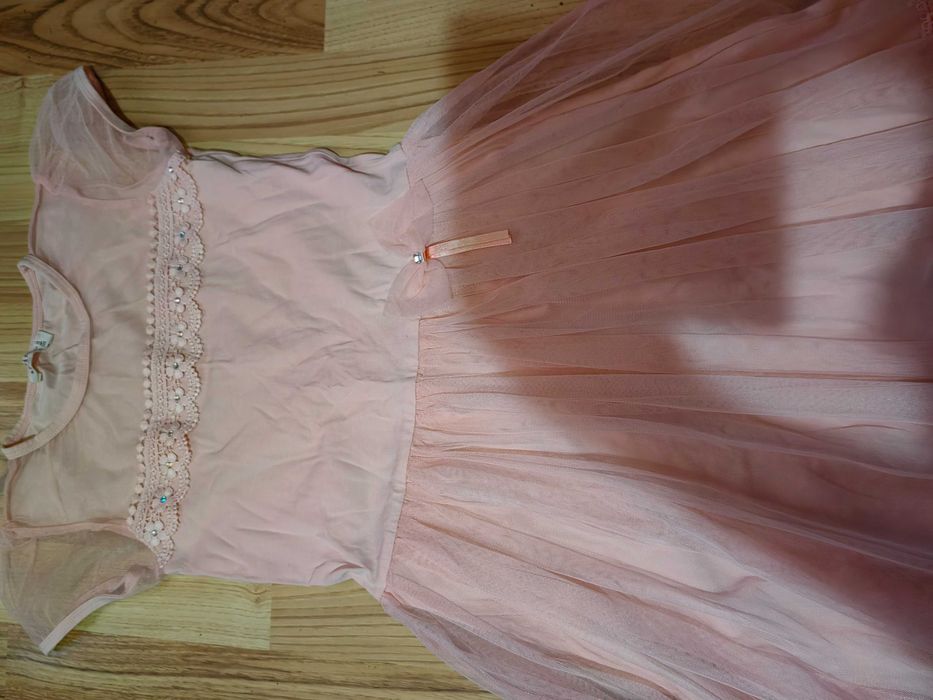 Детска рокля 152