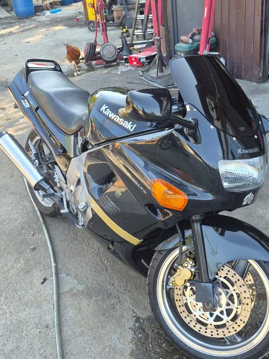 Kawasaki ZZR  600