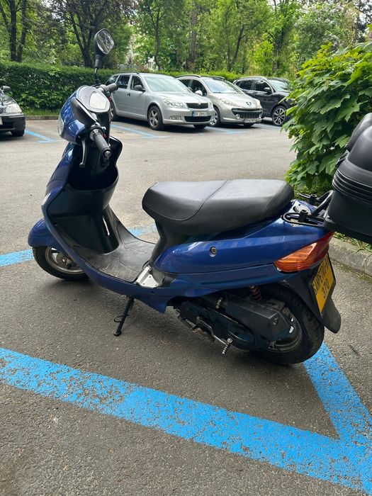URGENT Vand scuter benzina 50cc
