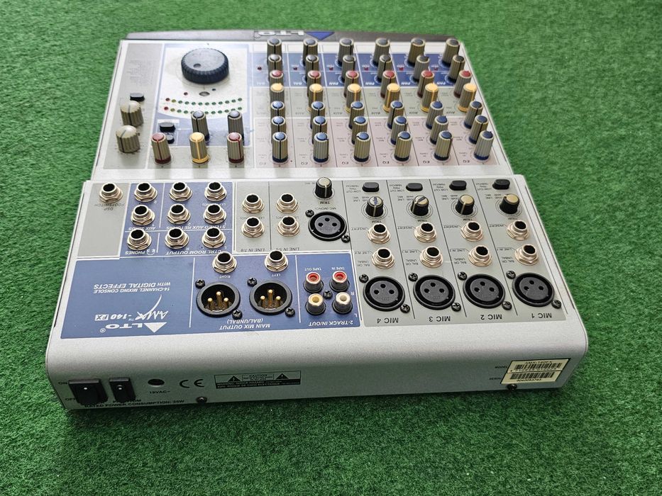 Mixer audio profesional firma ALTO model AMX-140 FX