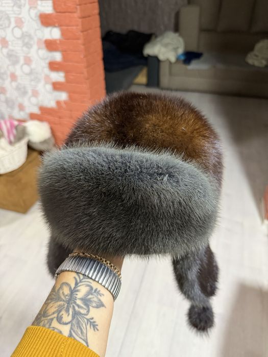 Продам норковые шапки