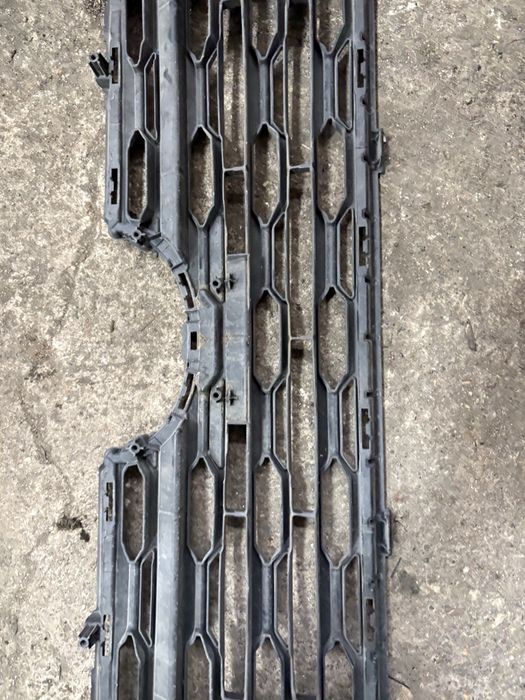 Toyota Rav 4 XA50 Предна Решетка