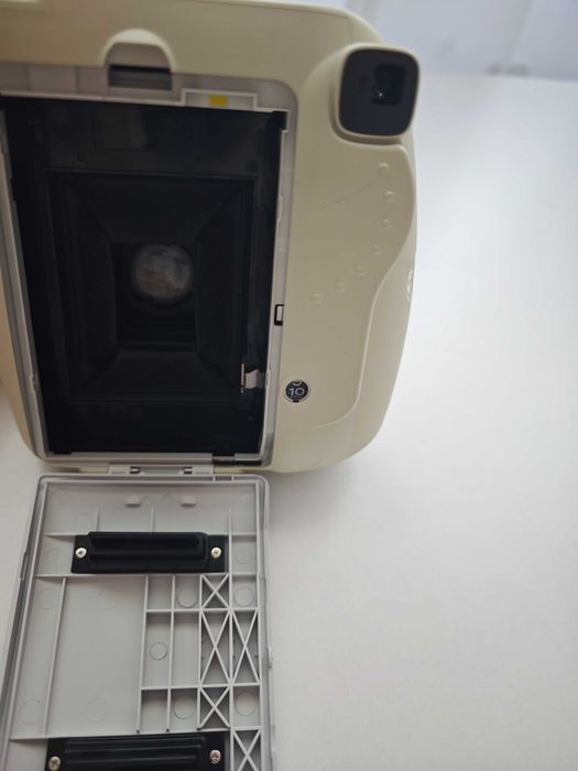 Aparat foto instant