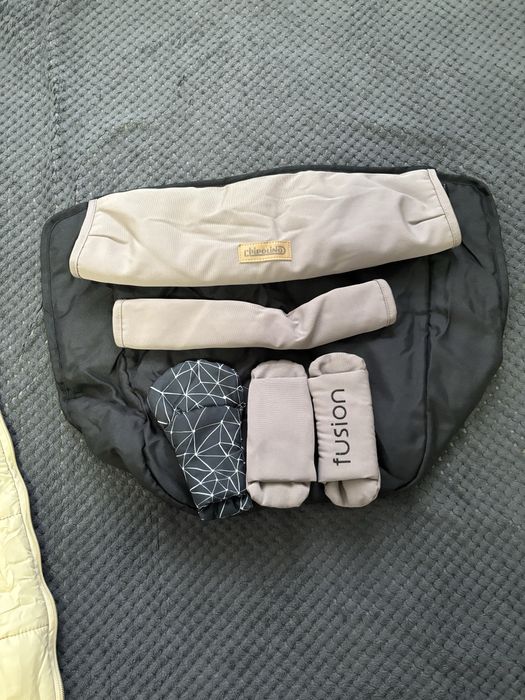 Бебешка количка и столче за кола