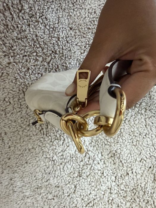 Продам сумку coach