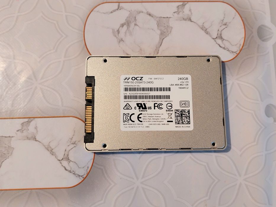 Продам SSD OCZ 240GB