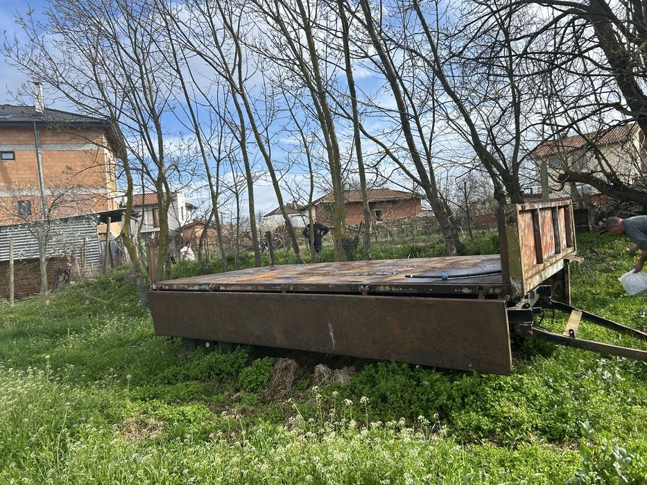 Ремарке за трактор