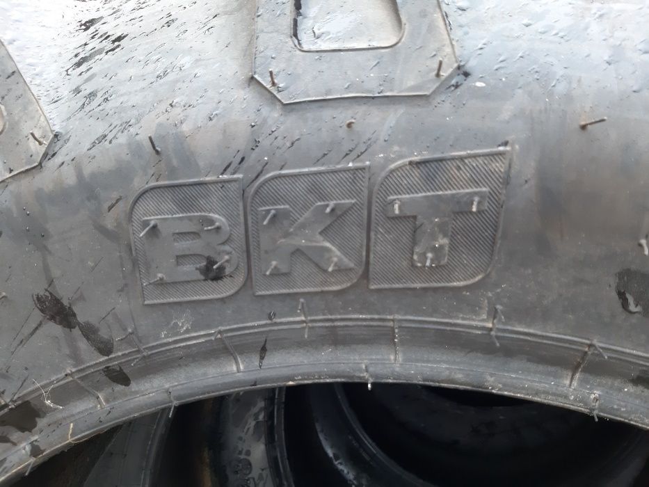 Anvelope noi agricole 13.6-28 BKT cu 8PR garantie 2 ani anvelope