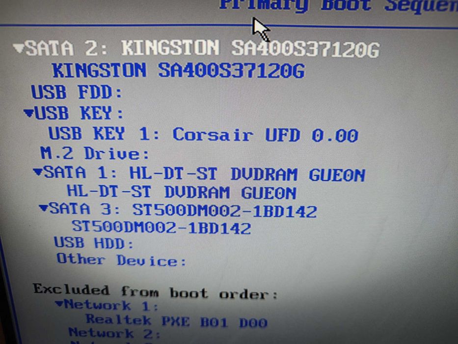 Calculator lenovo ThinKCentre SFF M710s i3-7100 3.9Ghz / 8Gb ddr4 / SSD