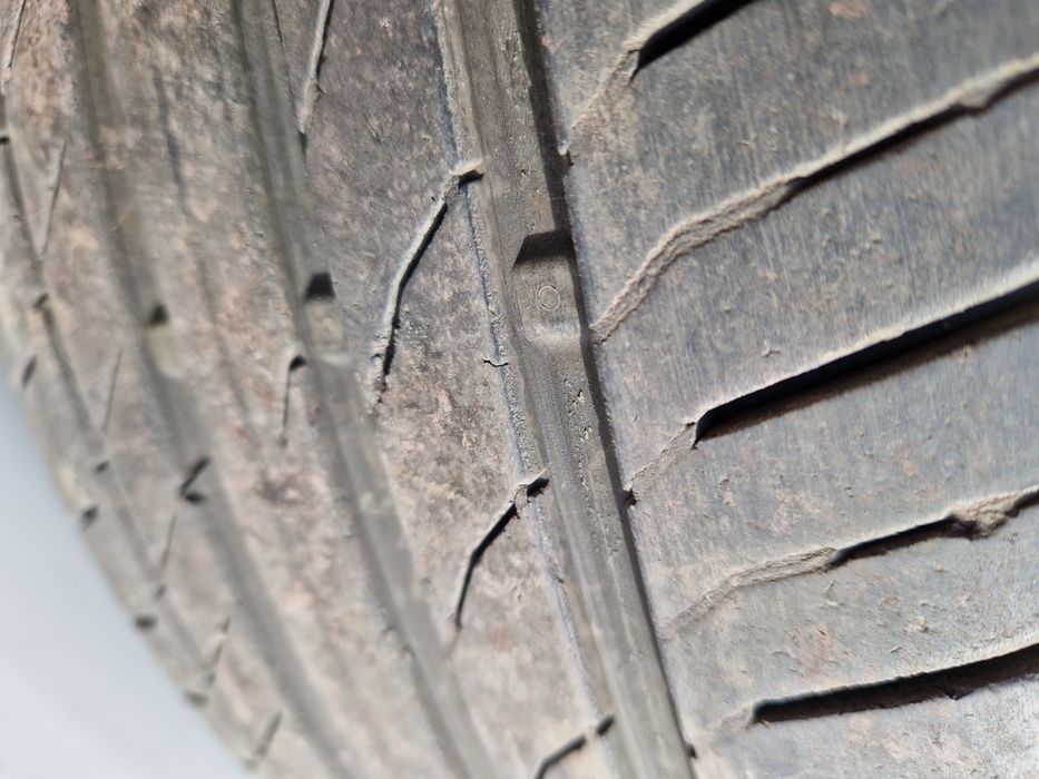 Продаю шины continental