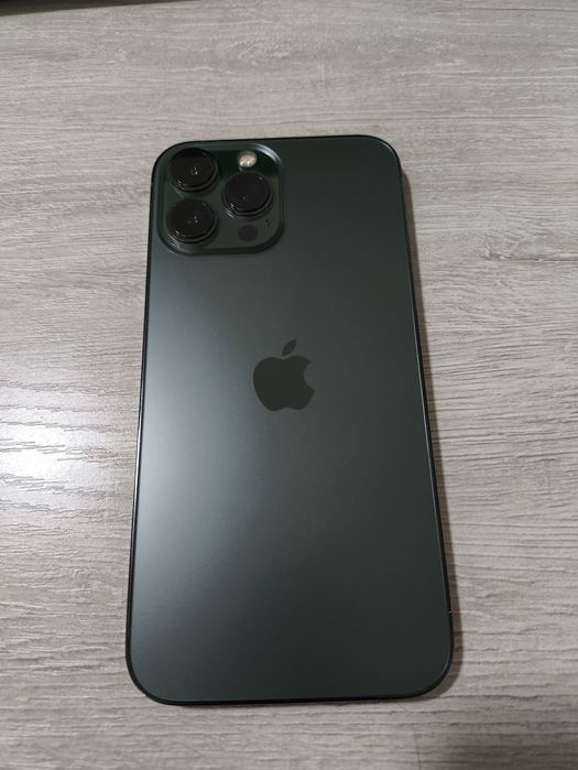 Iphone 13 pro max green