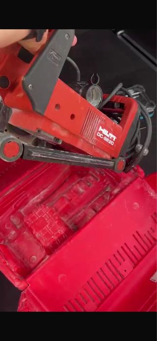 Masina de canelat hilti DC SE20