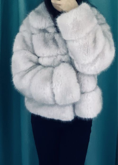 Эко шубка,в нежно сером мехе цвета ,никто еще не носил