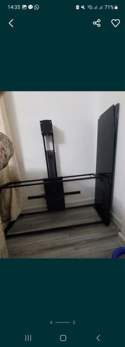 Тумба под телевизор стеклянные полки