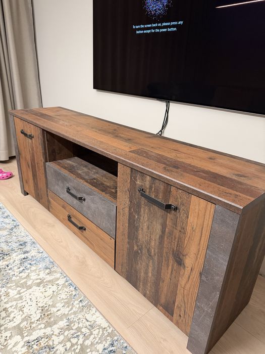 Нов сглобен ТВ шкаф за хол