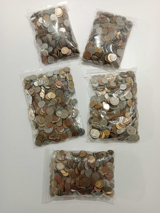 Monede vechi pentru colecție