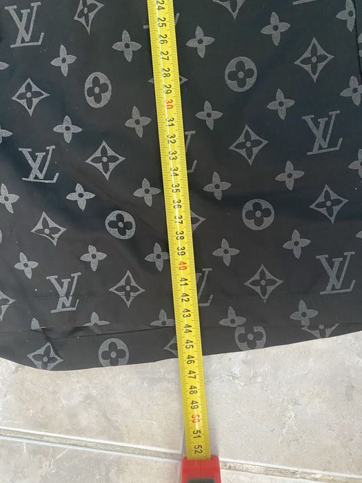 Sort de Baie Louis Vuitton