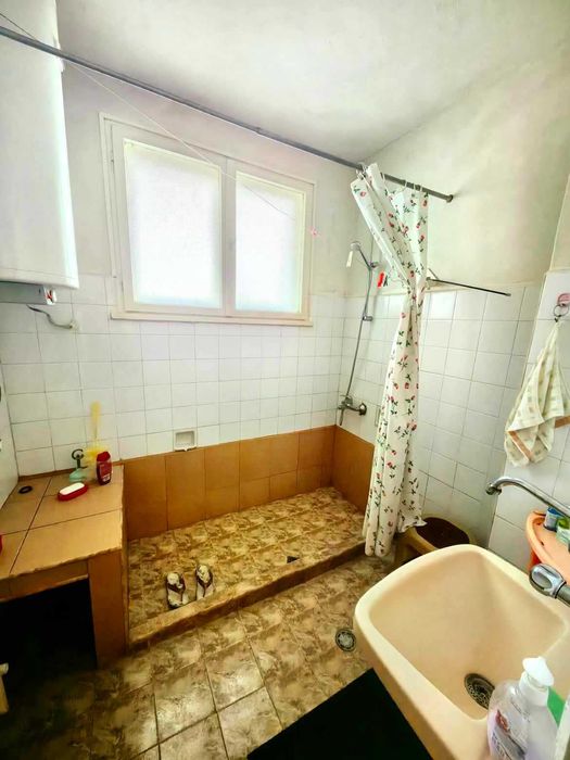 Продава се Многостаен апартамент в Разград, Център - 92 кв.м за 1359 €/кв.м - Снимка #6