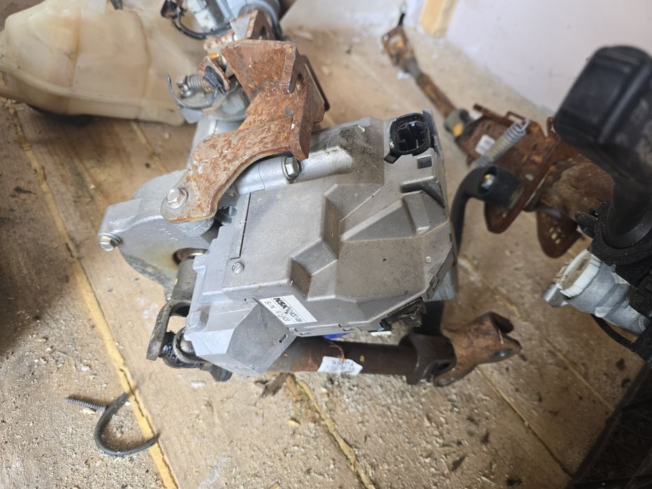 електрически кормилен прът за нисан кашкай j10