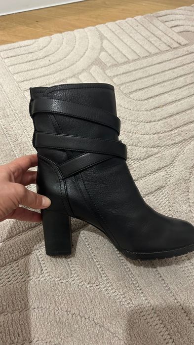 Сапоги женские зимнее