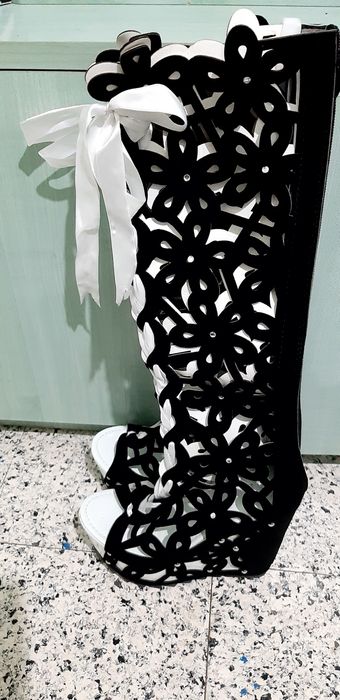 Нови елегантни летни ботуши