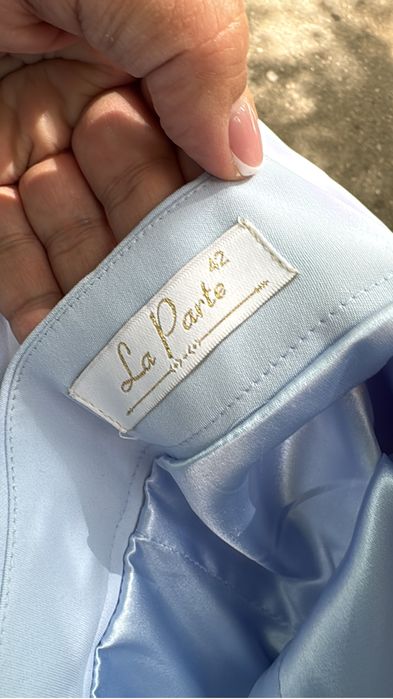 Продам шикарное платье