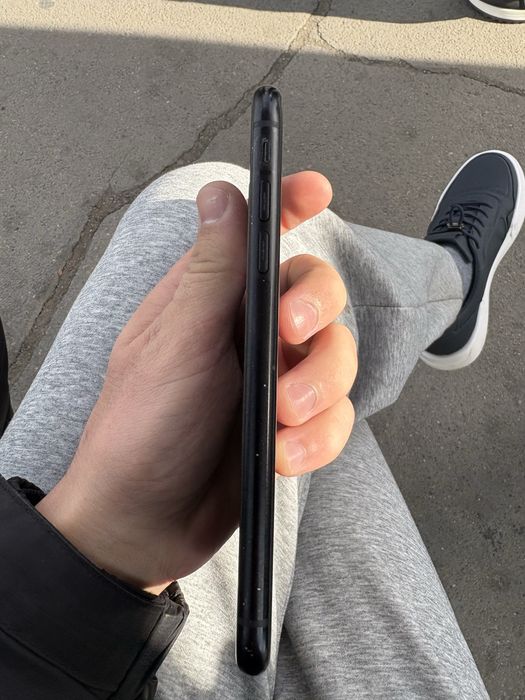 Продам айфон Хр Xr,iphone