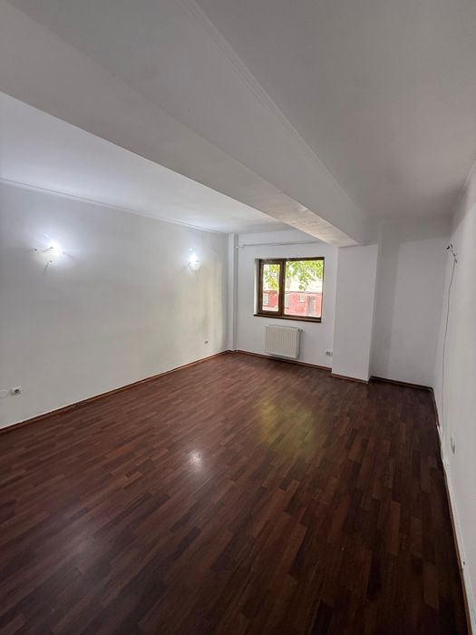 Direct proprietar, Apartament 3 camere.