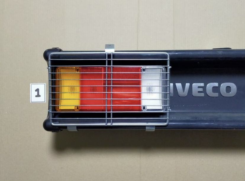 Grilaje protectie lampa spate Iveco Daily