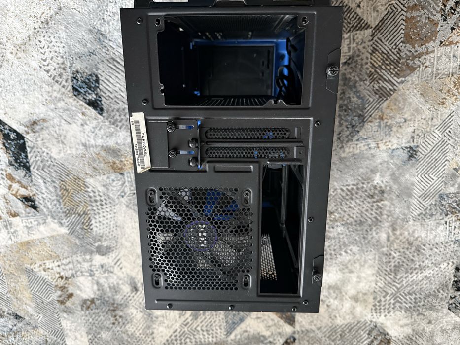 Carcasa pc NZXT H200 ITX - blue / black