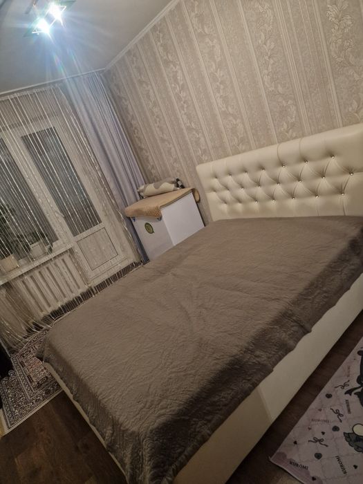 Продам кровать двухспальную