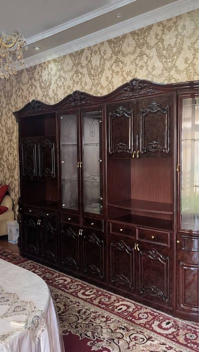 Продам стенку в отличном состоянии
