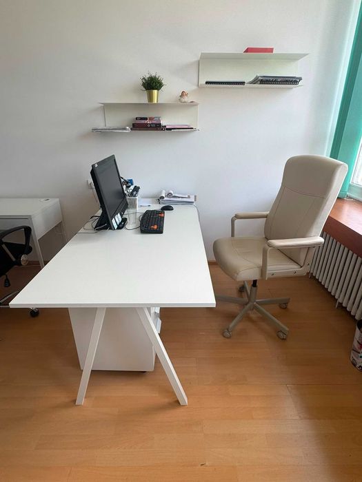 Birou Ikea Trotten + scaun Millgerbert crem