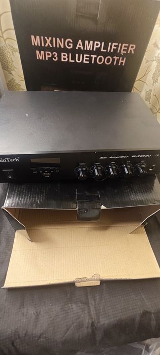 SminTech M-2060U микшер усилитель
