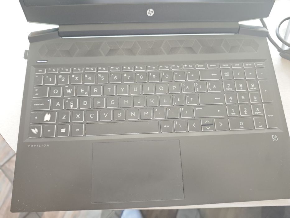 Лаптоп HP Pavilion