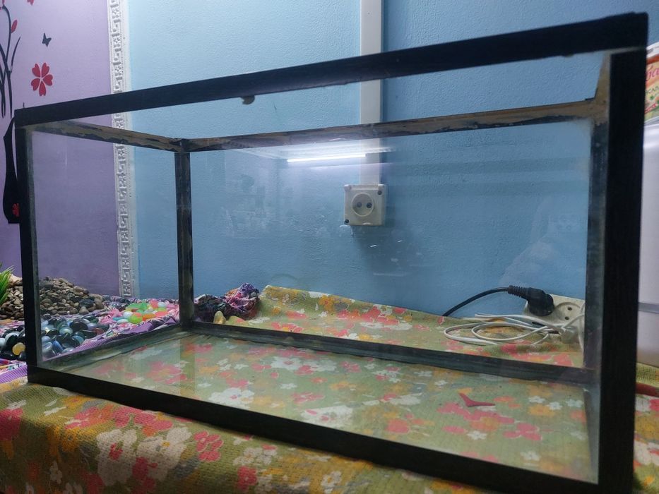 Продам аквариум 40л