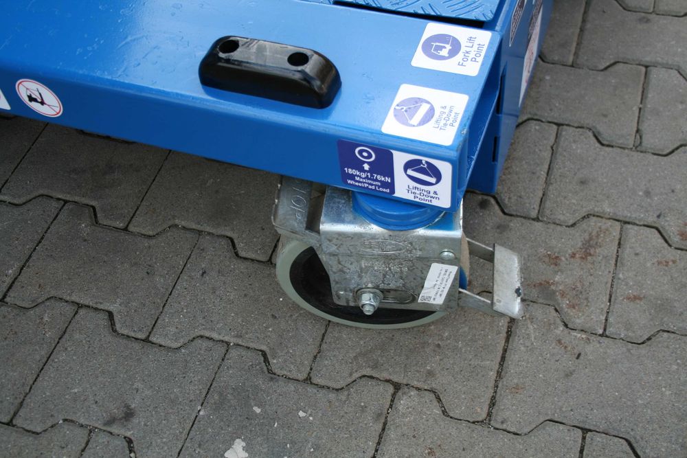 De vanzare sau de inchiriat nacele micro Nano