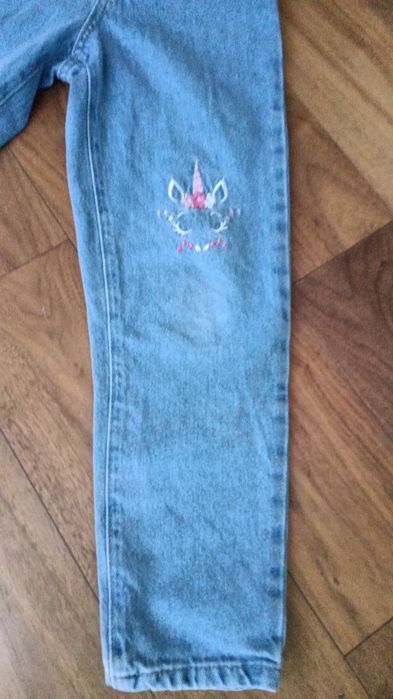 Джинсы на девочку