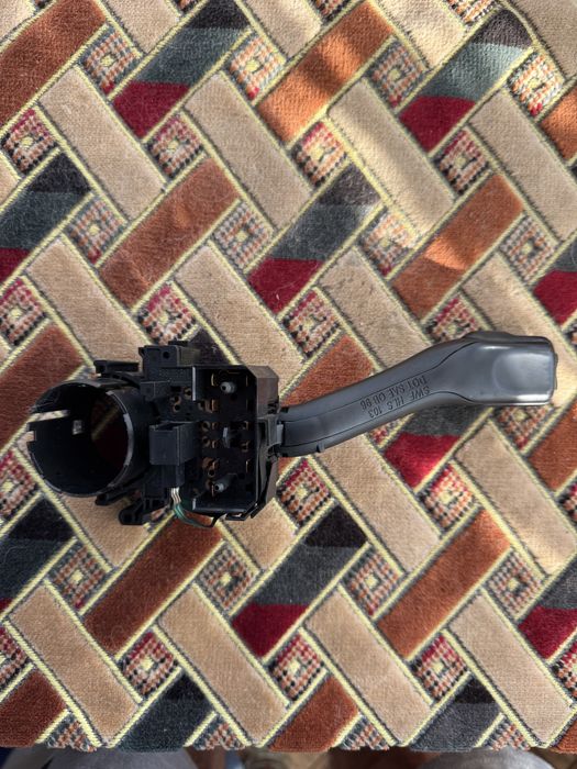 Maneta semnal/pilot automat VW Golf 4