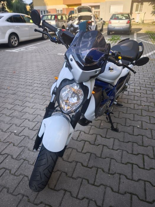 Suzuki Gladius (SFV650A) Limitat A2 35kw 2011