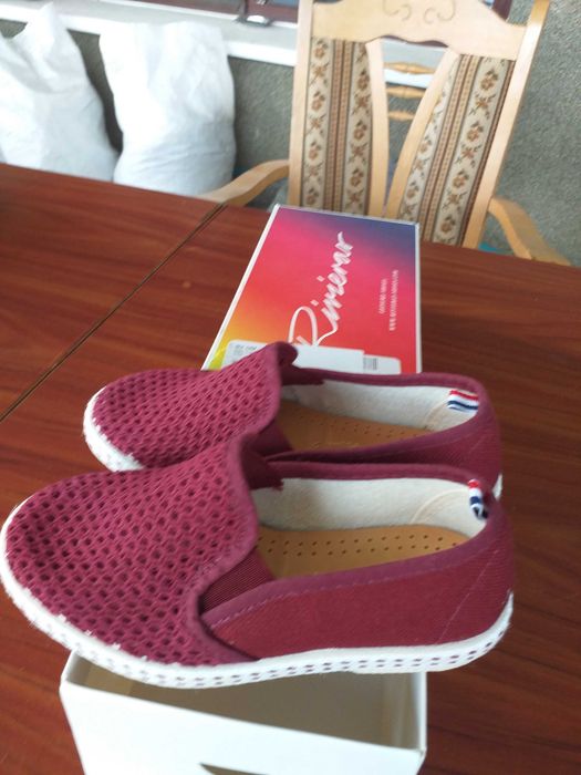 Papuci fetite, 27, Riviera, made in Spania noi cu eticheta.