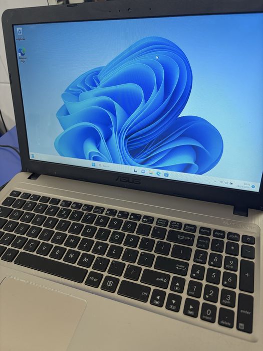 Vand leptop asus