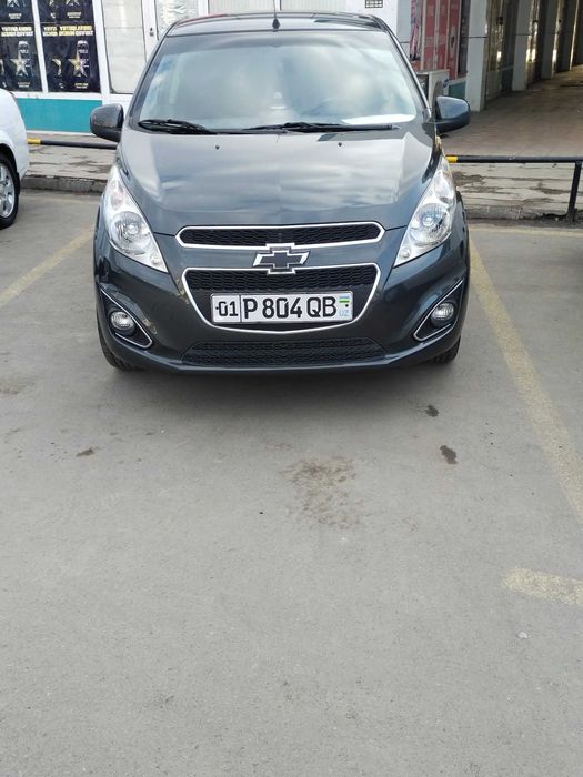 Avtomobil Spark sotiladi