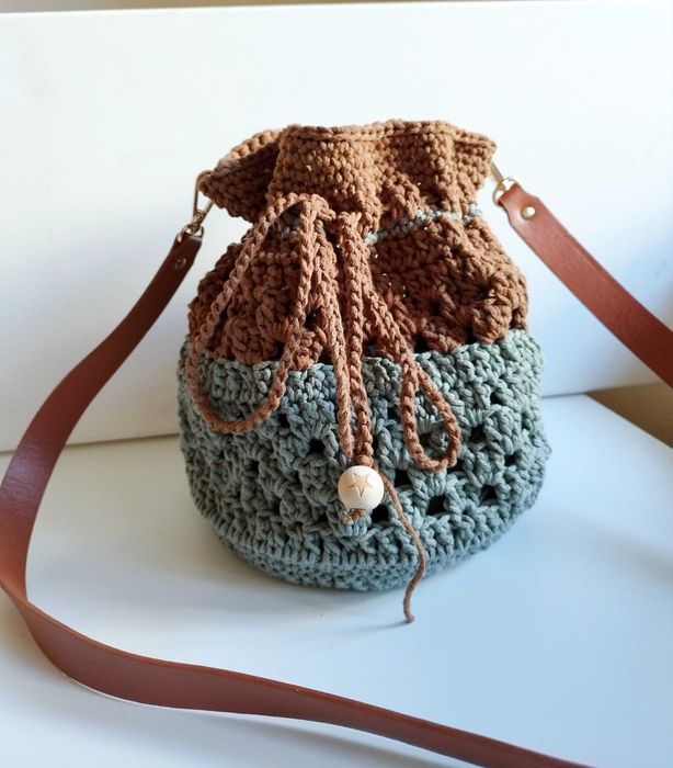 Buchet Bag ( Săculeț) croșetat manual din Macrame Cotton, diametru 22-23 cm, înălțime 25 cm