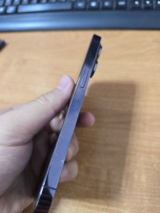 Продаю Iphone 14 pro 256gb