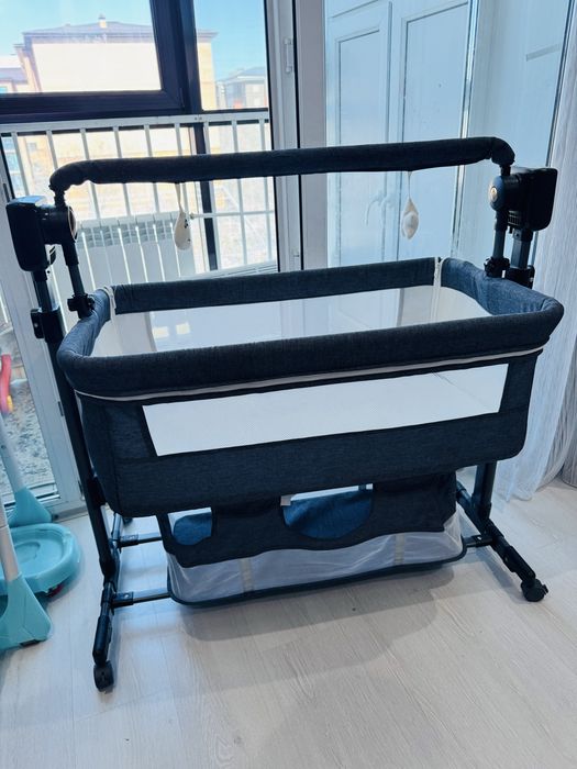 Детский манеж почти новый