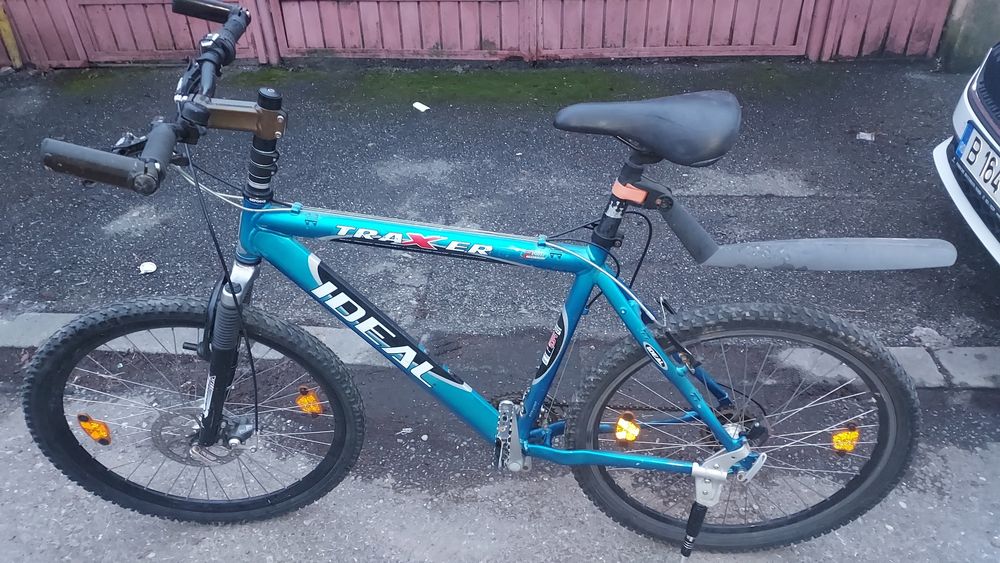 Bicicleta MTB 26, aluminiu, echipata complet